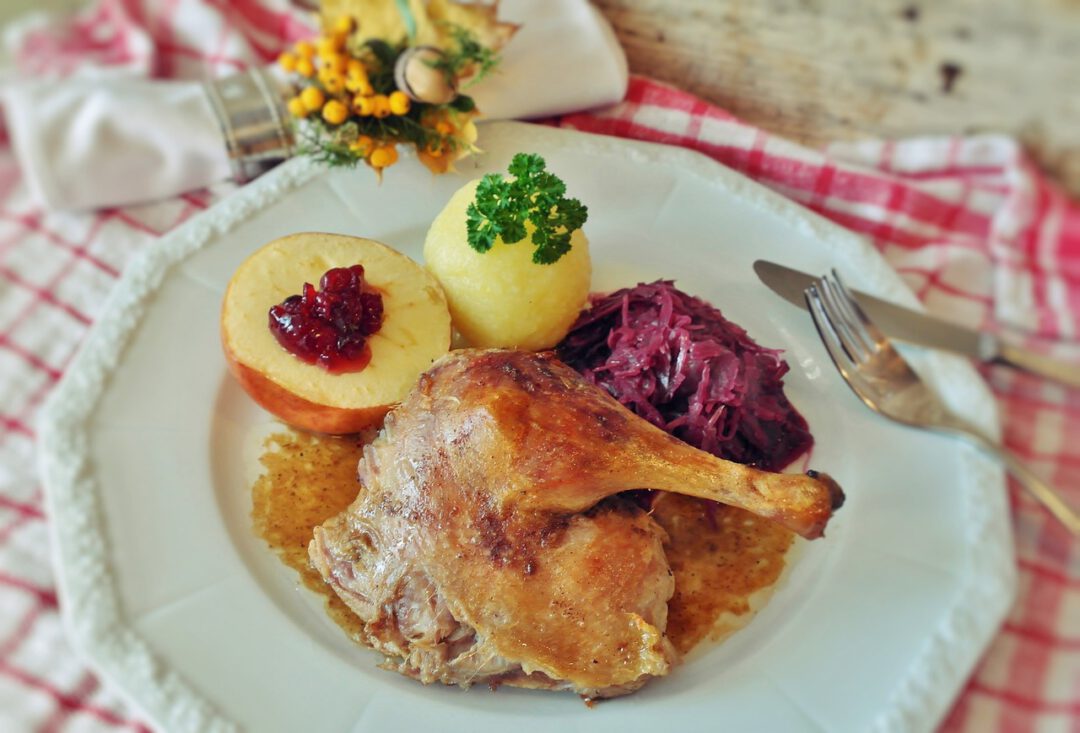 Entenbraten Essen bei einem Tagesausflug von Wismar nach Schwerin